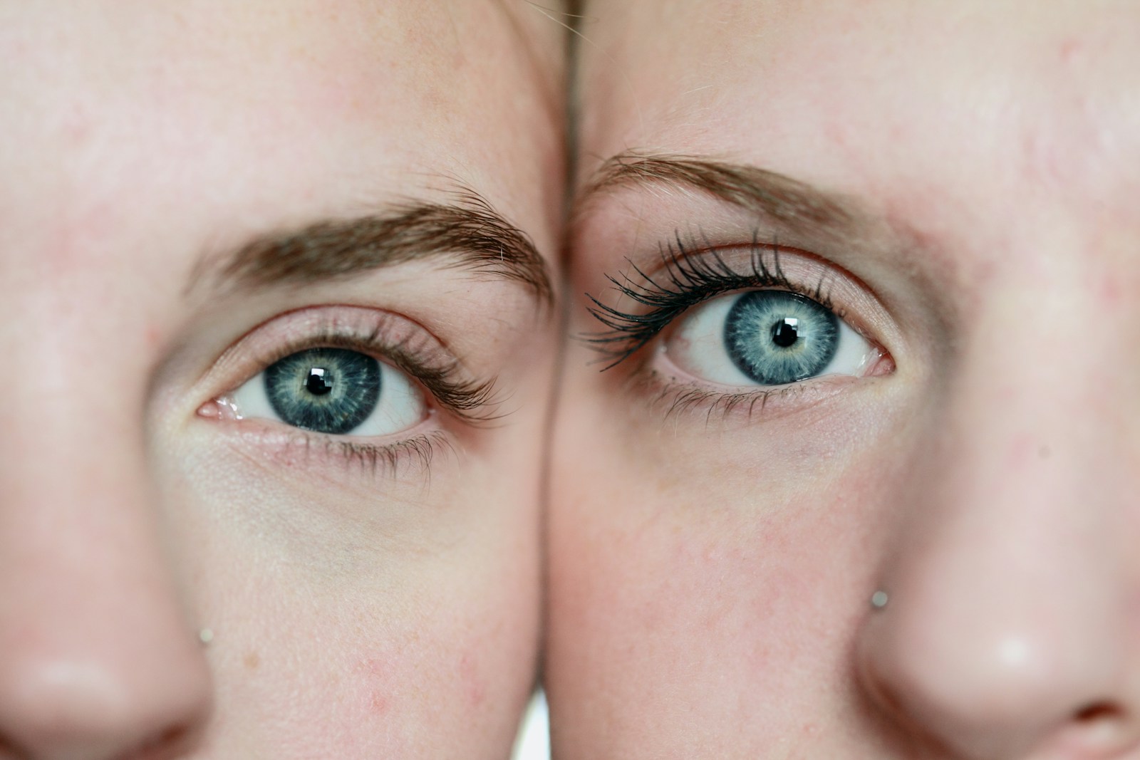 Image default
